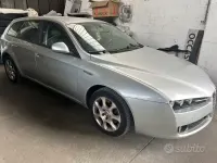 Usado Alfa Romeo 159 120 CV (88 kW) 2008 Gris Familiar