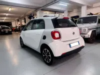 Usata Smart ForFour Passion 71 CV (52 kW) 2016 Bianco Utilitaria