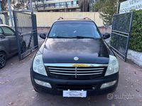 Usata Ssangyong (KGM) Rexton 165 CV (121 kW) 2005 Nero SUV