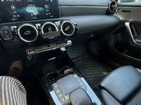 Usata Mercedes A180 Business 116 CV (85 kW) 2020 Grigio Berlina