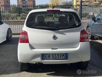 Usata Renault Twingo 74 CV (54 kW) 2012 Bianco Utilitaria