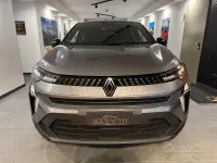Usata Renault Captur Techno 91 CV (66 kW) 2025 Grigio SUV