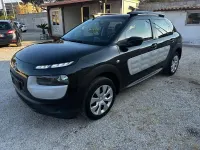Usata Citroën C4 Feel 99 CV (72 kW) 2018 Nero SUV