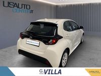 Usata Toyota Yaris Hybrid Business Edition 116 CV (85 kW) 2021 Bianco Utilitaria
