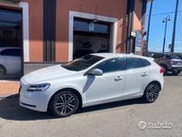 usata Volvo V40 D3 Geartronic R-design 2019