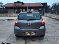 Usata Hyundai i20 90 CV (66 kW) 2012 Grigio Utilitaria