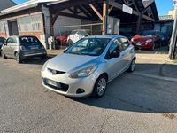 Usata Mazda 2 75 CV (55 kW) 2009 Argento Berlina