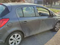 Usata Opel Corsa Cosmo 75 CV (55 kW) 2011 Utilitaria