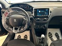 Usata Peugeot 208 Signature Sky 119 CV (87 kW) 2019 Grigio Utilitaria