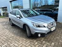 Usata Subaru Outback 150 CV (110 kW) 2015 Argento Station wagon