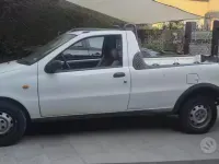 Usata Fiat Strada 63 CV (46 kW) 2001 Bianco Pick-up