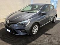 Usado Renault Clio V Business 86 CV (63 kW) 2020 Gris Berlina