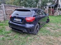 Usata Mercedes A180 122 CV (89 kW) 2017 Berlina