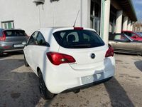 Usata Opel Corsa 69 CV (50 kW) 2015 Bianco Berlina