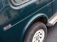 Usata Lada niva 81 CV (59 kW) 2006 Verde SUV