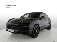 Usata Porsche Cayenne 470 CV (345 kW) 2024 Nero metallizzato SUV