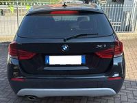 Usata BMW X1 177 CV (130 kW) 2010 Nero SUV