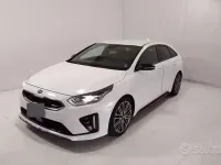 Usata Kia ProCeed 204 CV (150 kW) 2019 Bianco Station wagon