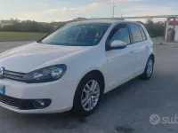 Usata VW Golf VI Highline 105 CV (77 kW) 2010 Bianco Utilitaria