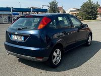 Usata Ford Focus 90 CV (66 kW) 2003 Blu Berlina