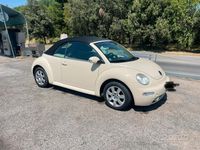 usata VW Beetle 1.6 Cabrio