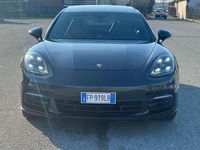 Usata Porsche Panamera 330 CV (242 kW) 2018 Grigio Berlina