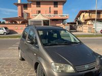 Usata Fiat Idea 90 CV (66 kW) 2007 Grigio Monovolume