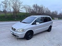 Usata Opel Zafira Elegance 125 CV (91 kW) 2004 Grigio Monovolume