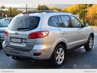 Usata Hyundai Santa Fe Dynamiq 154 CV (113 kW) 2006 Argento SUV