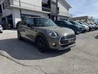 Usata Mini Cooper D Business 116 CV (85 kW) 2019 Grigio Utilitaria