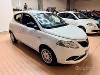 Usata Lancia Ypsilon 69 CV (50 kW) 2017 Bianco Utilitaria