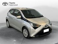 Usata Toyota Aygo Connect Style 72 CV (52 kW) 2020 Grigio Utilitaria