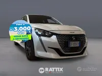 Usata Peugeot 208 Allure 100 kW (136 CV) 2021 Bianco Utilitaria