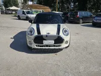 Usata Mini Cooper D Business 116 CV (85 kW) 2017 Bianco Utilitaria