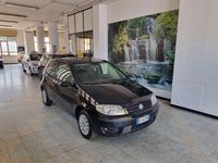 Usata Fiat Punto Dynamic 60 CV (44 kW) 2003 Nero Utilitaria