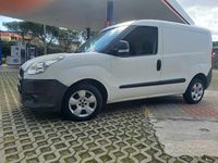 Usata Fiat Doblò 105 CV (77 kW) 2009 Bianco Monovolume