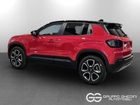 Uusi Jeep Avenger Summit 101 HP (74 kW) 2026 Ruby con tetto volcano Katumaasturi
