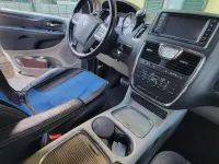 Usata Lancia Voyager 163 CV (119 kW) 2011 Grigio Monovolume