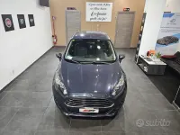 Usata Ford Fiesta Titanium 75 CV (55 kW) 2013 Grigio Berlina