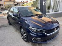 Usata Fiat Tipo Lounge 119 CV (87 kW) 2016 Blu Berlina