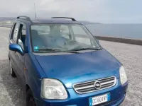 Usata Opel Agila 75 CV (55 kW) 2003 Bluazzurro Monovolume