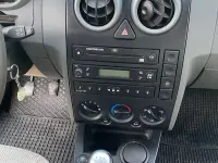 Usata Ford Fusion 80 CV (58 kW) 2003 Blu/azzurro Utilitaria