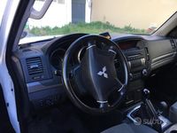 Usata Mitsubishi Pajero 160 CV (117 kW) 2007 Bianco SUV