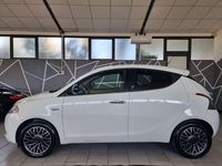 Usata Lancia Ypsilon Platinum 69 CV (50 kW) 2017 Other Utilitaria