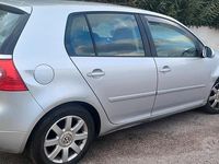 Usata VW Golf V 105 CV (77 kW) 2007 Grigio Berlina