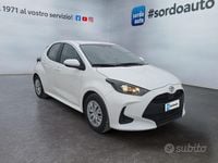 Nuova Toyota Yaris Hybrid Active 116 CV (85 kW) 2025 Bianco Berlina