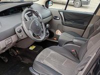 Usata Renault Scénic II 100 CV (73 kW) 2005 Monovolume