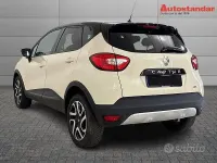 Usata Renault Captur Intens 90 CV (66 kW) 2016 Bianco SUV