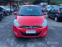 Usata Hyundai i10 Style 69 CV (50 kW) 2011 Rosso Utilitaria