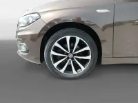 Usata Fiat Tipo Opening Edition 120 CV (88 kW) 2016 Bronzo met. Berlina